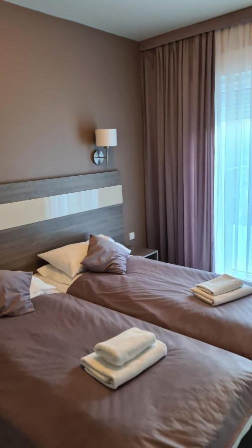 Apartament Czarna Gora B11 Sienna  Dış mekan fotoğraf